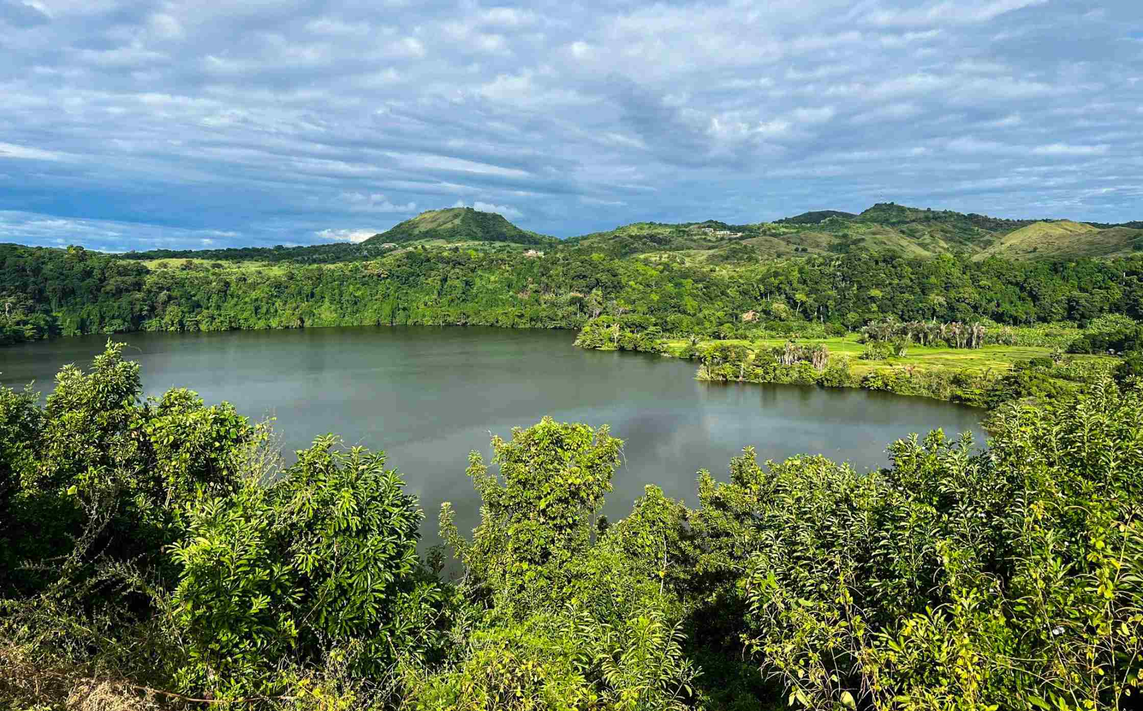 Lac et paysages à Madagascar